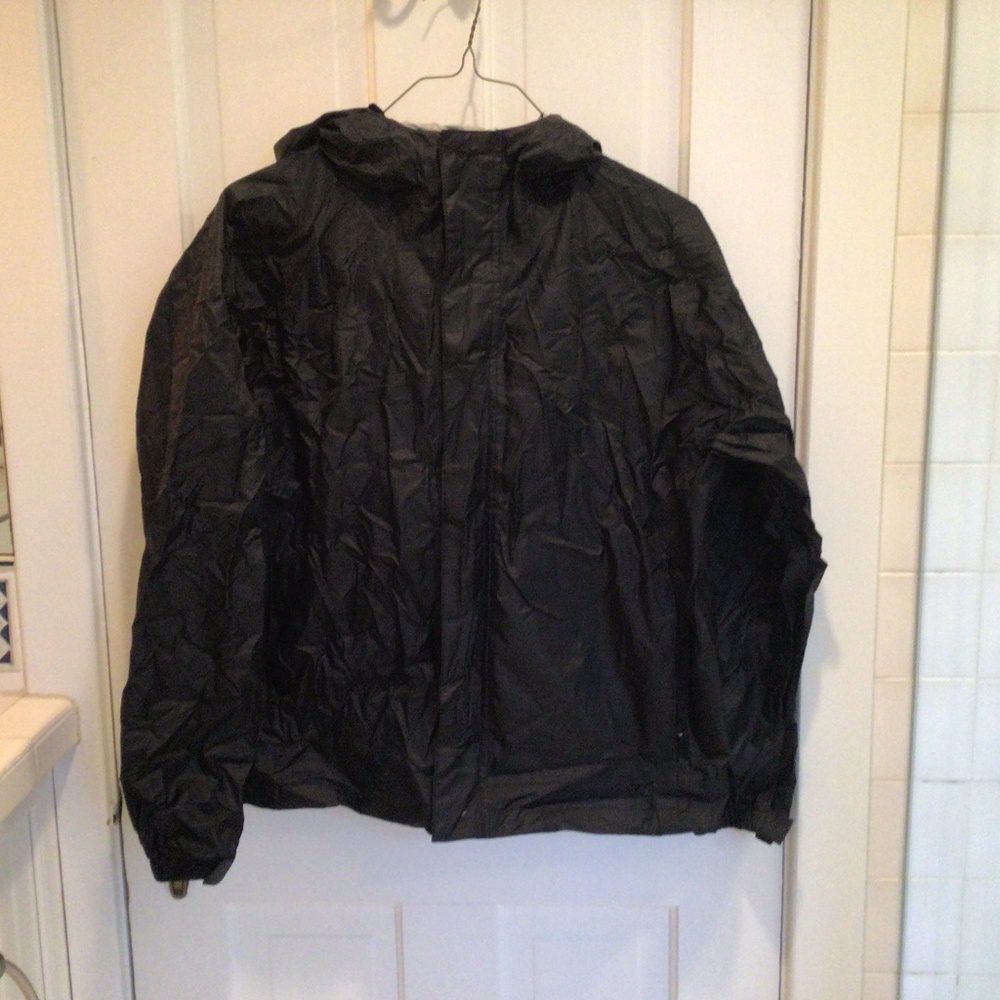 Rugged Exposure Waterproof Packable Black Rain Jacket - Men Size S